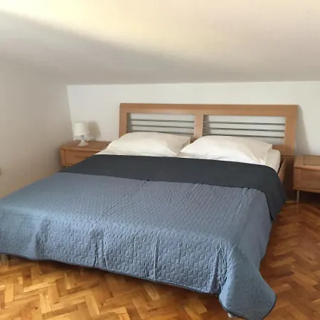Mateo Apartment *